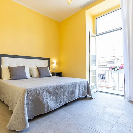 Bed & Breakfast Trianon Neapel