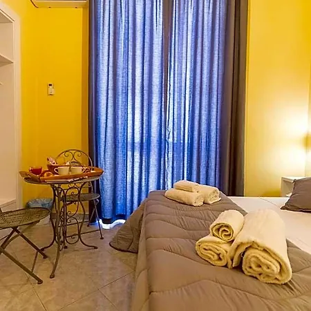 Trianon Νάπολη