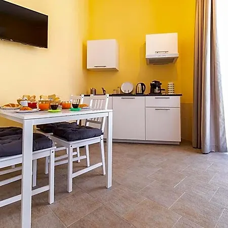 Trianon 4* Naples