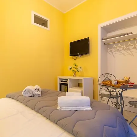 Trianon Неаполь