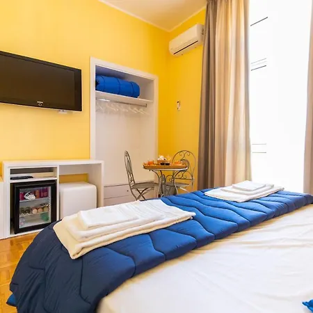 Trianon 4*