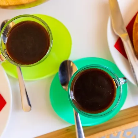 Trianon Alojamento de Acomodação e Pequeno-almoço Nápoles