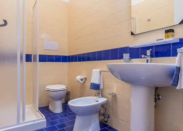 Nocleg ze śniadaniem Trianon 4*