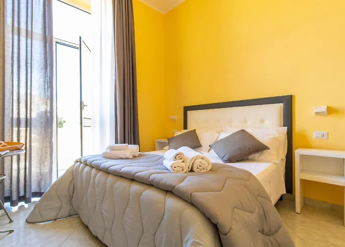 Nocleg ze śniadaniem Trianon 4*