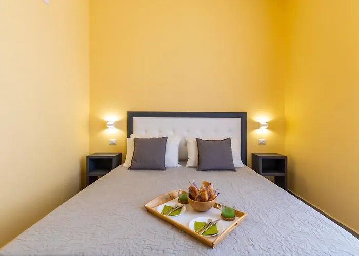 Trianon Отель типа 