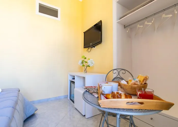 Trianon Отель типа 