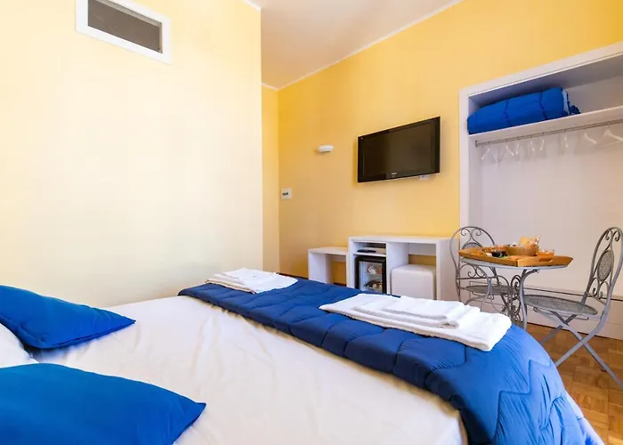 Trianon Отель типа 